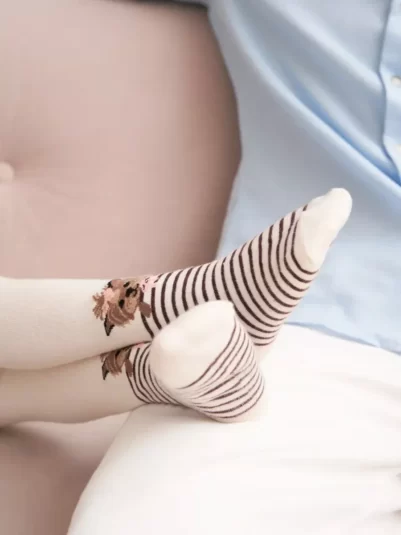 Колготки с рисунком ЙОРК экрю